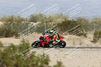 media/Jan-15-2026-Racers Edge (Thu) [[dfebeb70ab]]/3-B Group/Session 4 (Turn 6 Inside)/